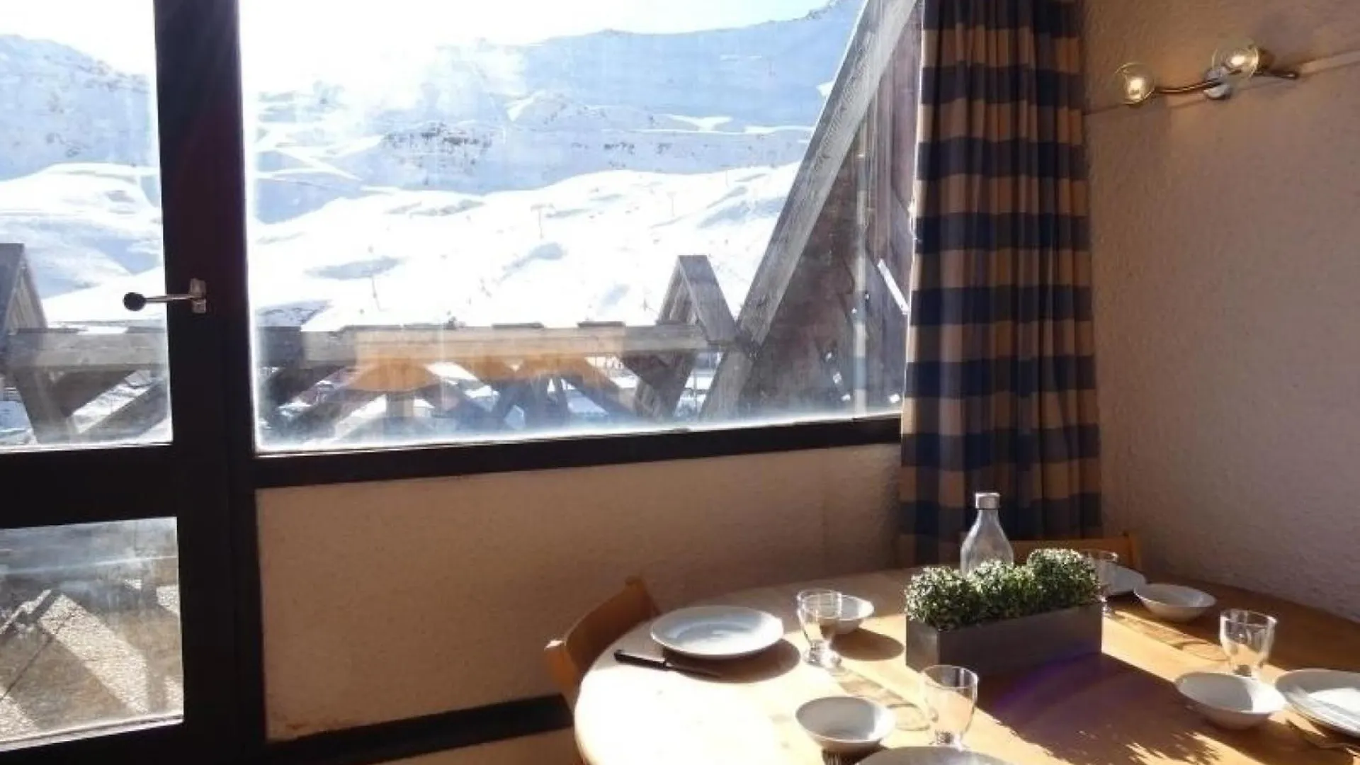 Studio 4 Pers. Avec Balcon Au Sud, A Piau-Engaly, Cuisine Equipee Et Acces Direct Aux Pistes - Fr-1-457-155