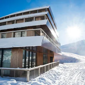 Apartahotel Lagrange L’écrin Du Badet, Aragnouet